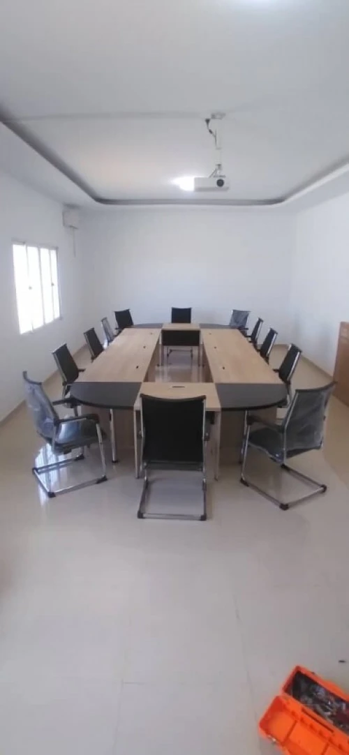 TABLE REUNION