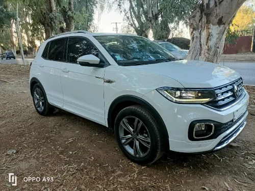 T-CROSS R-Line 2021 1.0 . 110ch essence turbo 100.000 KM