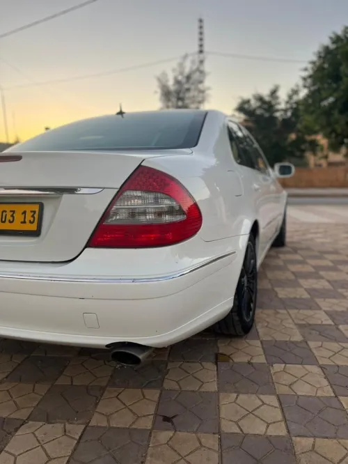 Mercedes W211 2003 E500