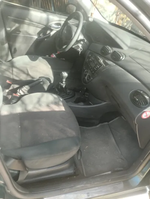Ford Focus 5 portes 2004 Focus 5 portes
