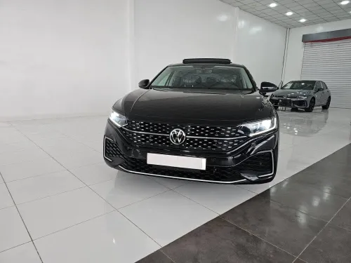 Volkswagen Passat 2025 R Line