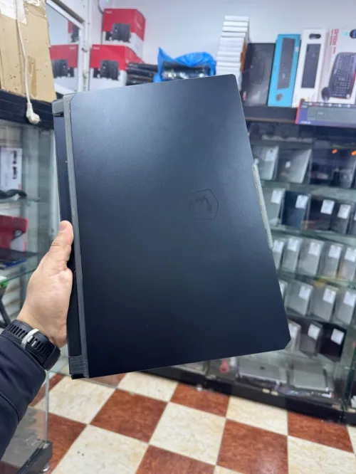 MSI CYBORG 15