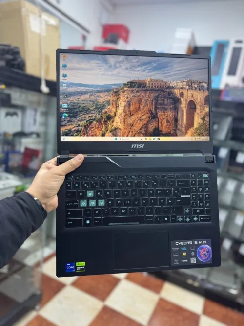 MSI CYBORG 15