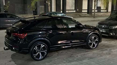 Audi Q3 2024 S-Line quattro
