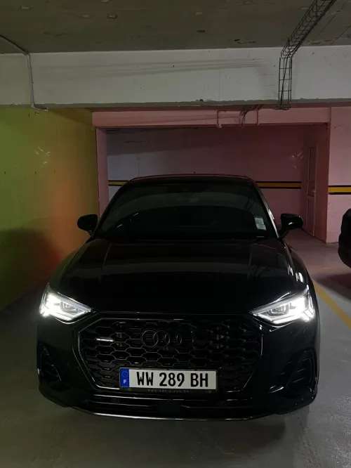 Audi Q3 2024 S-Line Quattro