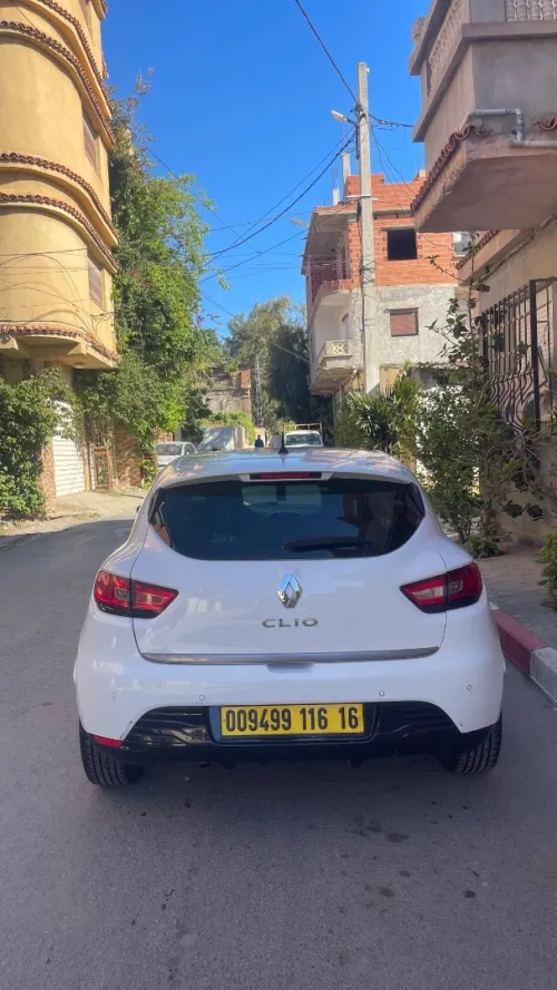 Renault Clio 4 2016 Limited 2