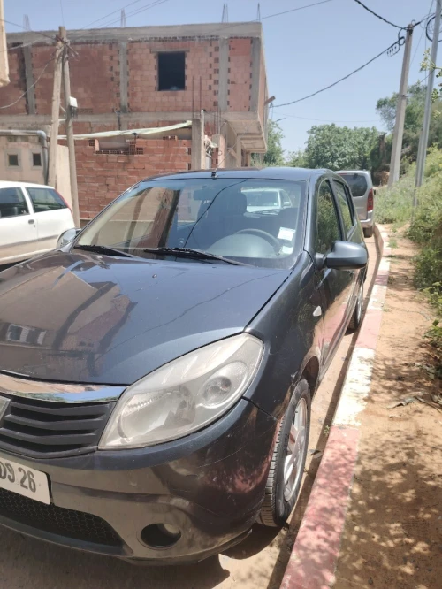 Dacia Sandero 2009 La toute option (lauréate)