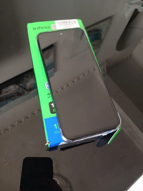 Téléphone mobile Infinix Smart 9