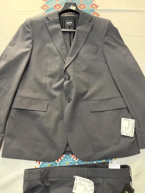 Costume dressler et hugo boss made in germany blue marine taille 56