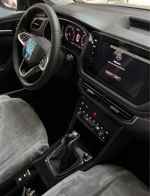 Volkswagen Tharu XR  2025 Enjoy Edition 