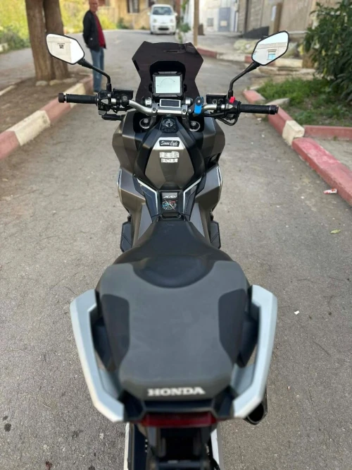 Honda xadv 750 2016