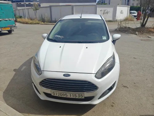 Ford Fiesta 2015 