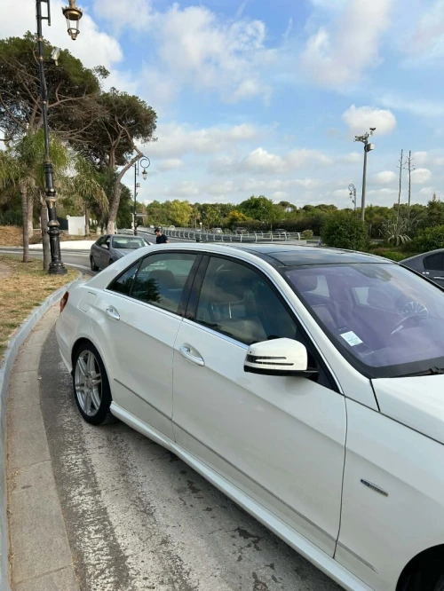 Mercedes Classe E 2012 AVANTGARDE Pack AMG