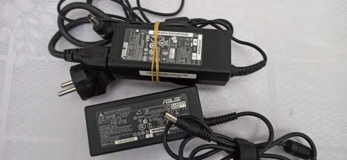 VEND CHARGEUR ORIGINAL-SONY-LENOVO-SAMSUNG