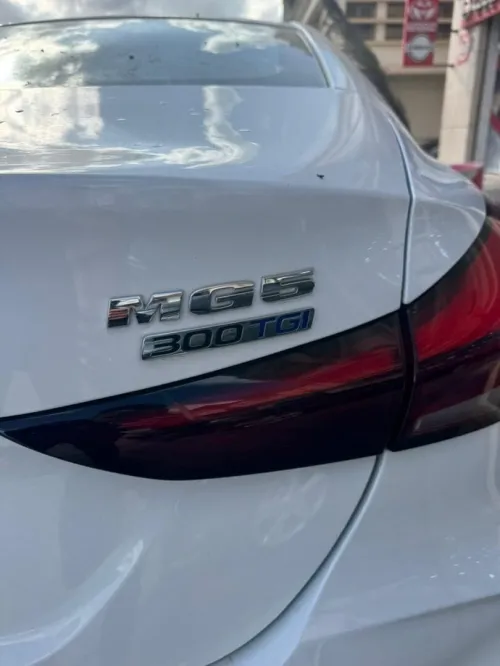 MG 5 2026 300 TGI