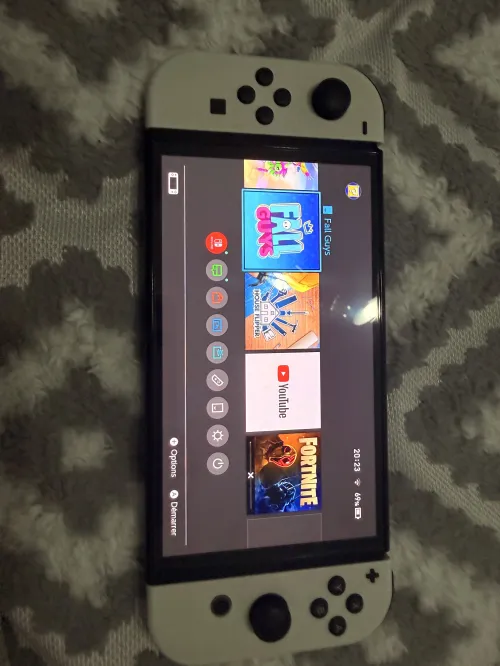 Nintendo Switch Oled + protection écran