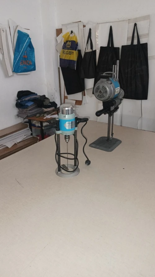 ماكينة الخياطة avendre atelier