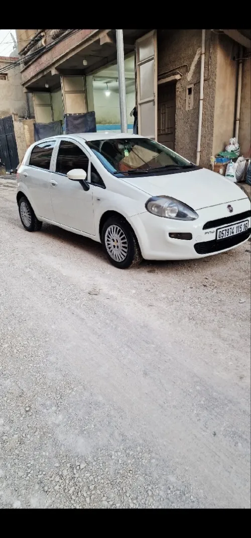 Fiat Punto 2015 Grand punto