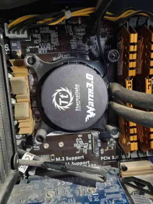 ASUS 16Go SSD 256GB NVIDIA GeForce