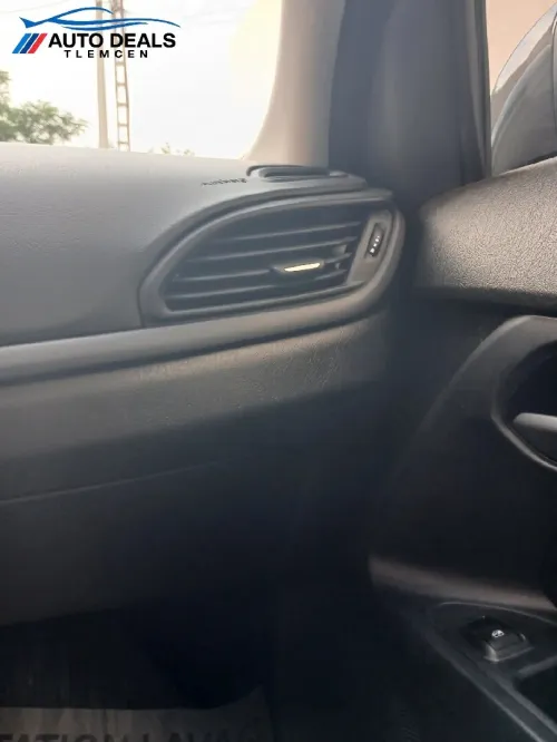 Fiat Tipo Sedan 2025 Life
