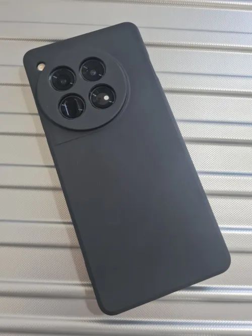 Oppo One plus 12