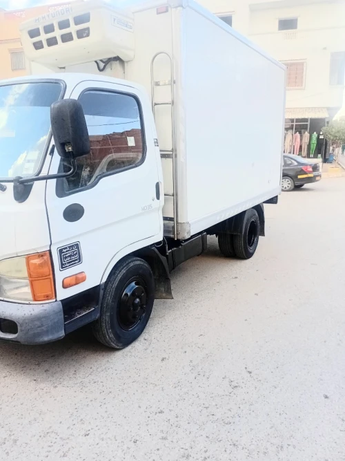 Hyundai hd35 frige Hyundai hd35 frige 2009