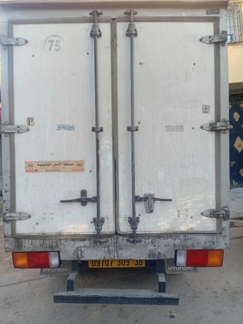 Hyundai hd35 frige Hyundai hd35 frige 2009