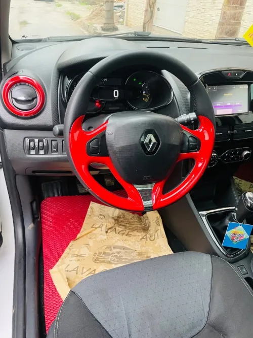 Renault Clio 4 2013 Exception