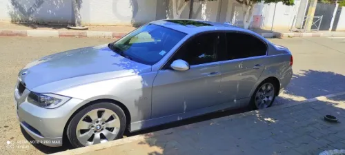 BMW Série 3 2006 E90