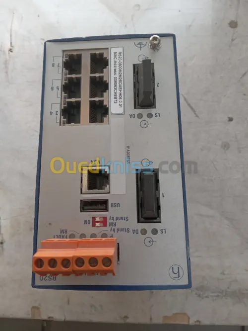 Commutateur reseau HIRSCHMANN RS20