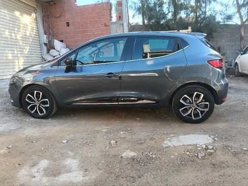 Renault Clio 4 2019 Limited 2