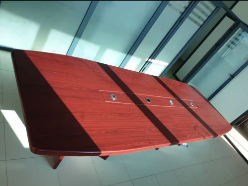 Tables de réunion