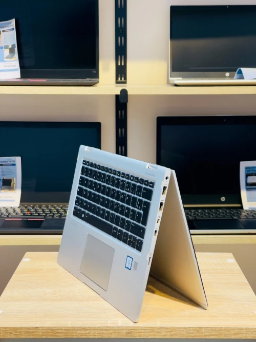 [VENDU] HP EliteBook x360 1030 G2 I5-7300U 8/256 tactile 360
