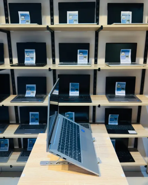HP ProBook 440 G10    Intel U300  16/256