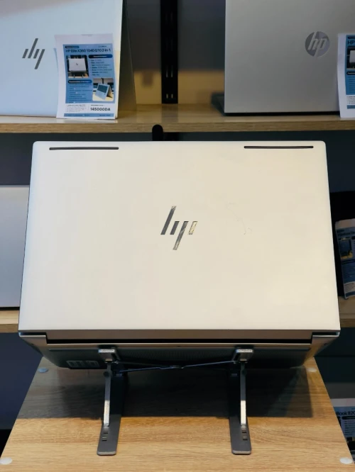 [VENDU] HP ZBOOK Fury 16 G10  I7-13700HX  32/1T  RTX 2000 ADA