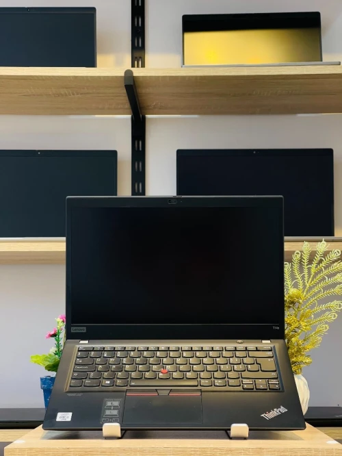 [VENDU] LENOVO THINKPAD T14S