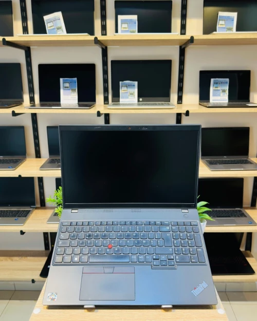 LENOVO ThinkPad L15 Gen 4   R3-7330U Pro  16/256