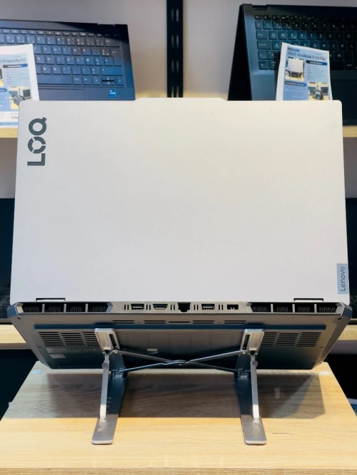 [VENDU] Lenovo LOQ 15IAX9 83GS  i5-12450HX 16/512 RTX 4060 144hz
