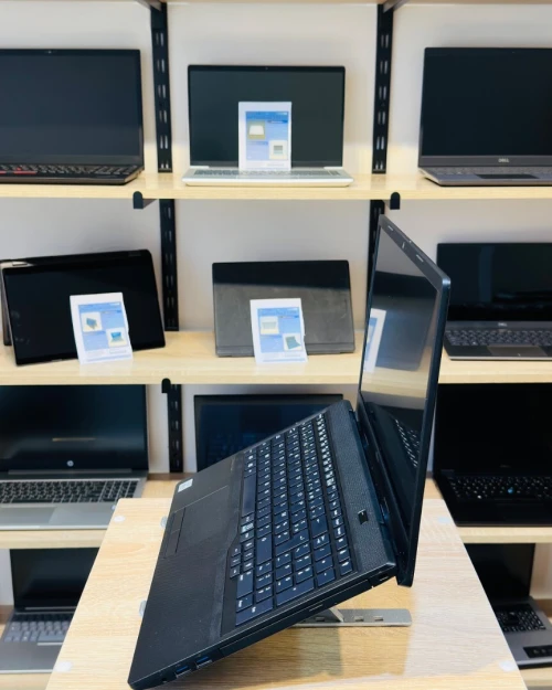 [VENDU] FUJITSU LifeBook A3510    i5-1035G1  8/256
