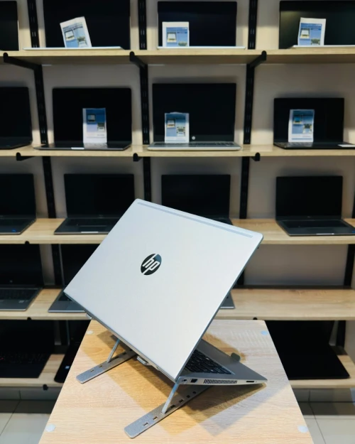 HP ProBook 440 G7   i5-10210U 8/256