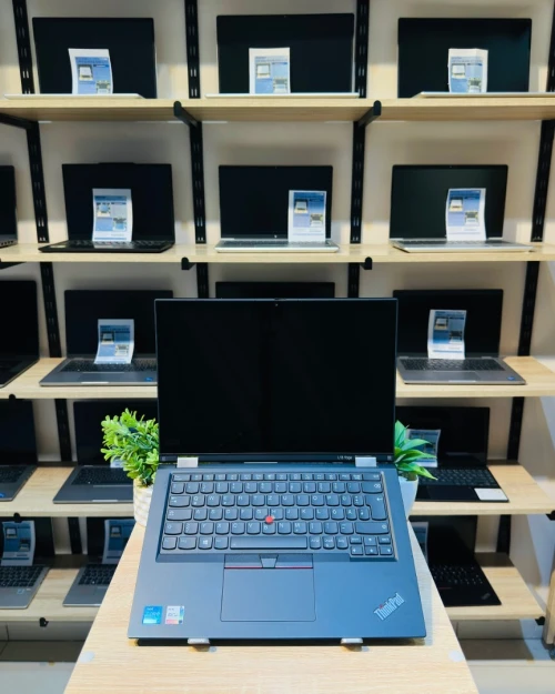 LENOVO ThinkPad L13 Yoga Gen2      i5-1145G7    16/256 Tactile 360