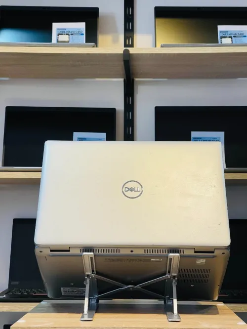 [VENDU] DELL Latitude 5540  I5-1335U 16/512