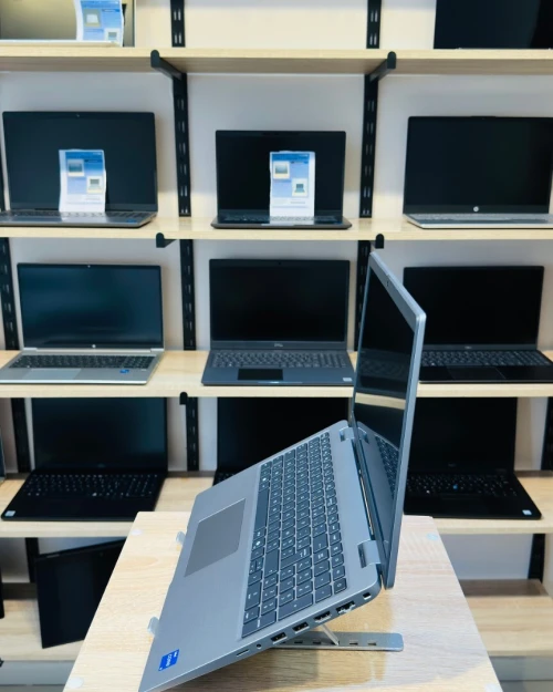 [VENDU] DELL Latitude 5550 (2025)  I5-1345U 16/512