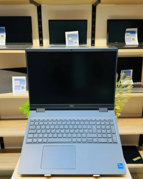 DELL Precision 7680  I5-13600HX 32/512G RTX A1000 6GB
