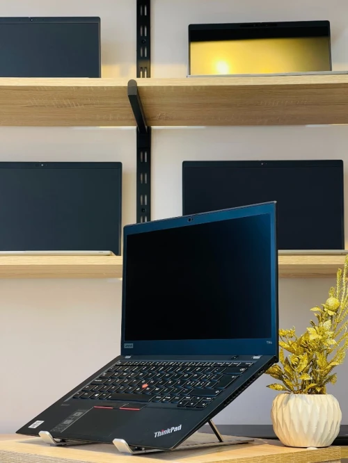 [VENDU] LENOVO THINKPAD T14S