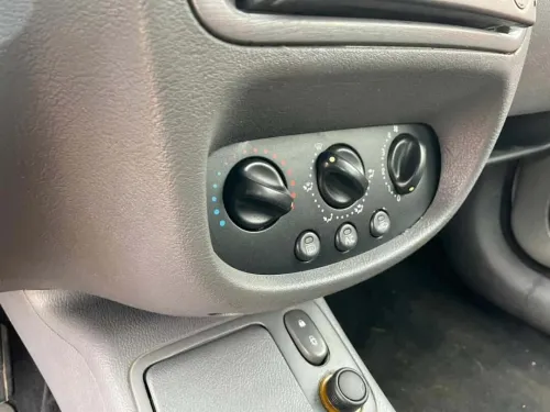 Renault Clio 2 2000 Clio 2