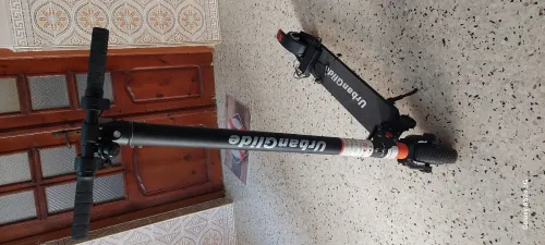Trottinette électrique urbain glande 