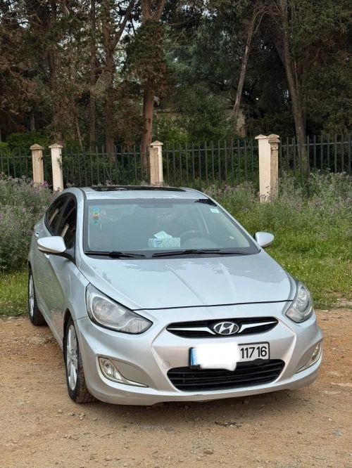 Hyundai Accent RB  4 portes 2017 Accent RB  4 portes