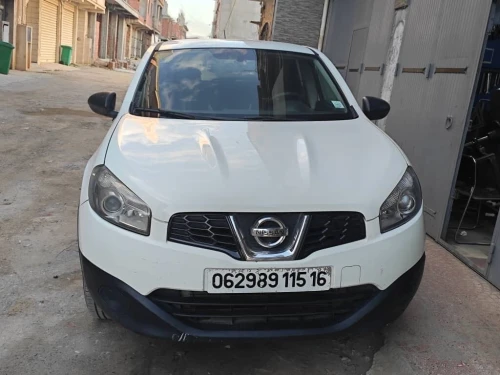 Nissan Qashqai 2015 G10