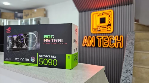 ASUS ROG ASTRAL GEFORCE RTX 5090 OC - 32GO GDDR7 8K - DLSS 4 - FRAME GENERATION IA - RGB - BLACK